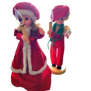 Vintage Rennoc Animated Christmas Carolers Victorian